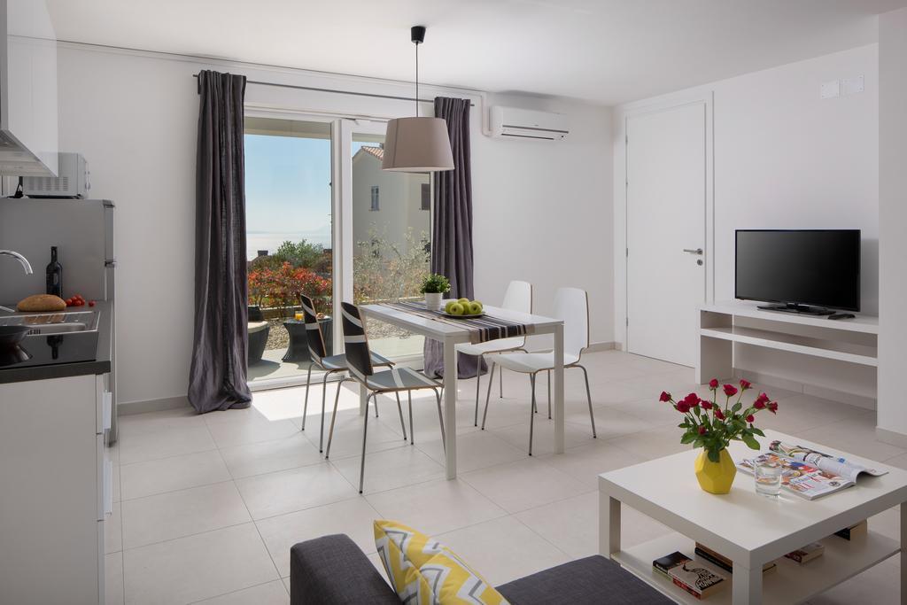 Lemechi Casa Girasole Apartmán