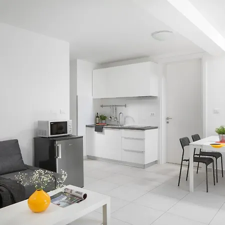 Lemechi Casa Girasole Apartments Rabac Exterior photo