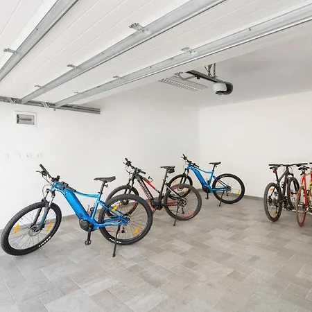Lemechi Casa Girasole Apartments Rabac Exterior photo