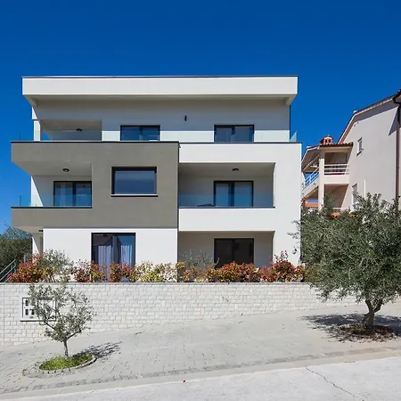 Lemechi Casa Girasole Apartments Rabac Exterior photo